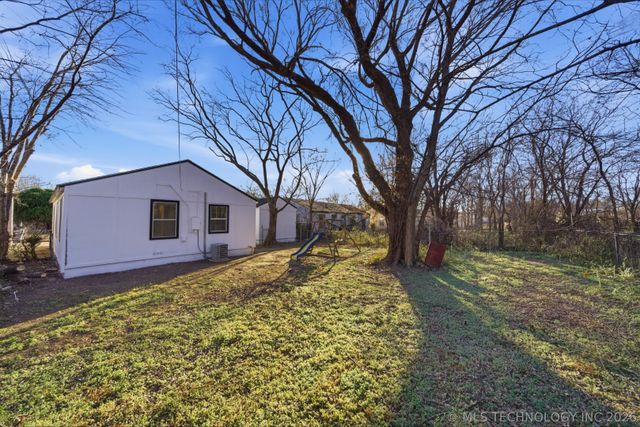 317 W 48th Street N, Tulsa, OK 74126