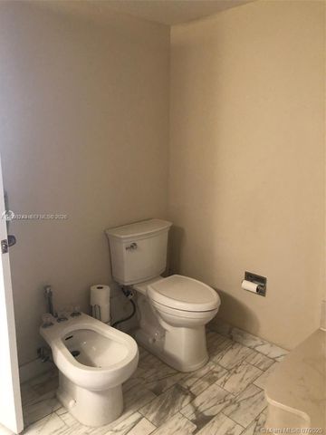 2000 Towerside Terrace 905, Miami, FL 33138