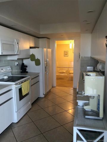 2000 Towerside Terrace 905, Miami, FL 33138