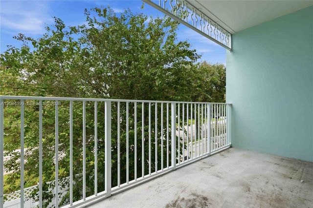479 NE 1st Street, Pompano Beach, FL 33060