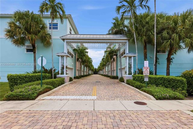 479 NE 1st Street, Pompano Beach, FL 33060