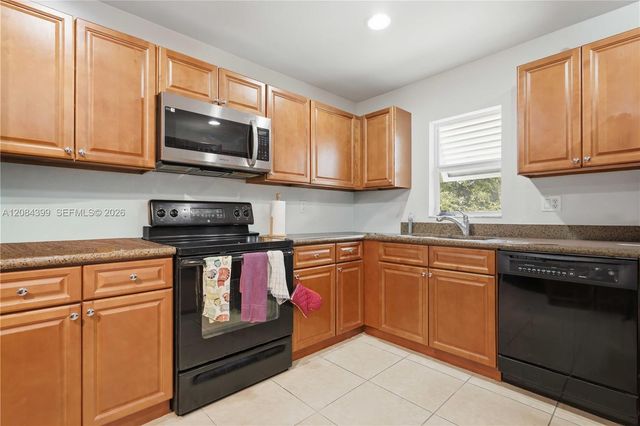 479 NE 1st Street, Pompano Beach, FL 33060