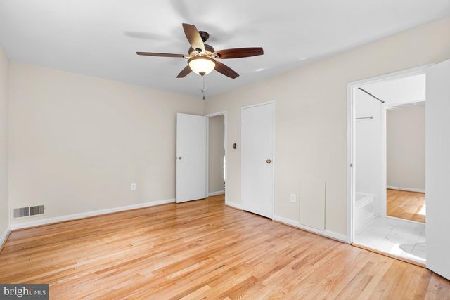 9212 CHANUTE DR, Bethesda, MD 20814