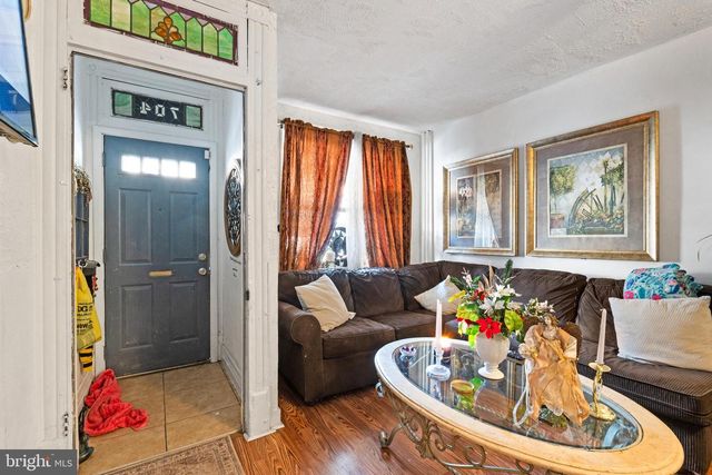 704 N 13TH ST, Reading, PA 19604