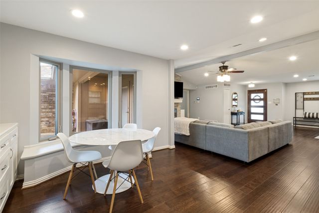 7429 La Manga Drive, Dallas, TX 75248
