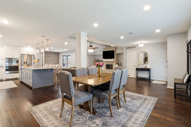 7429 La Manga Drive, Dallas, TX 75248