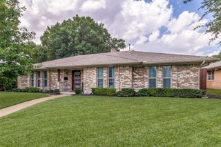 7429 La Manga Drive, Dallas, TX 75248