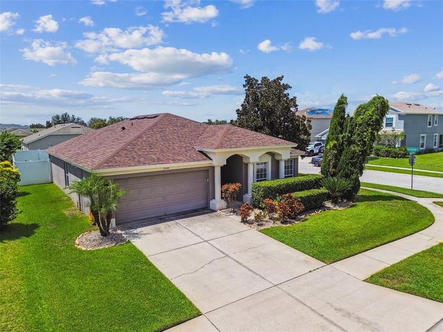 30400 RANDALL MANOR STREET, Wesley Chapel, FL 33545