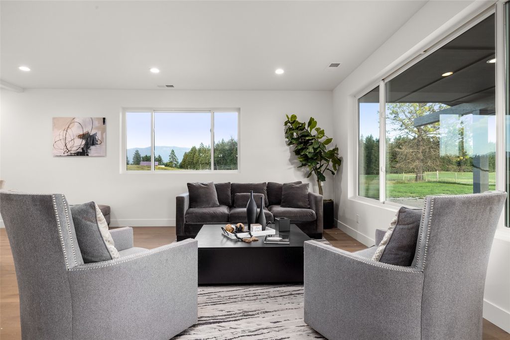 211 Cowboy Drive, Columbia Falls, MT 59912 photo 13