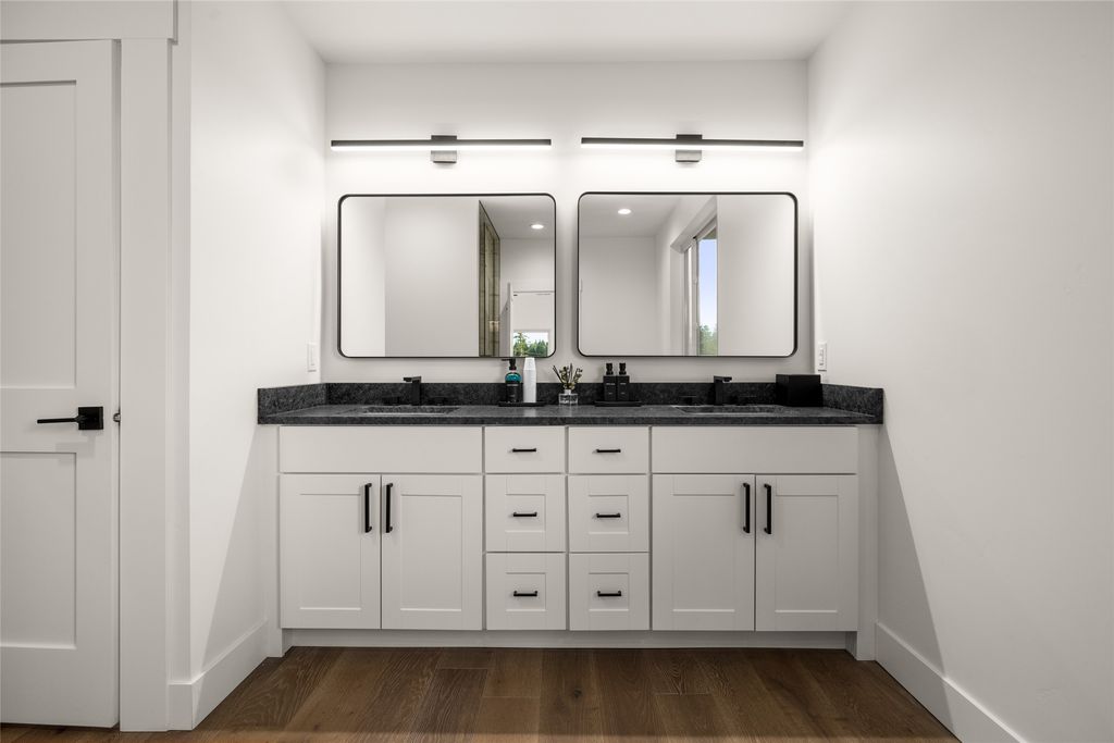 211 Cowboy Drive, Columbia Falls, MT 59912 photo 21