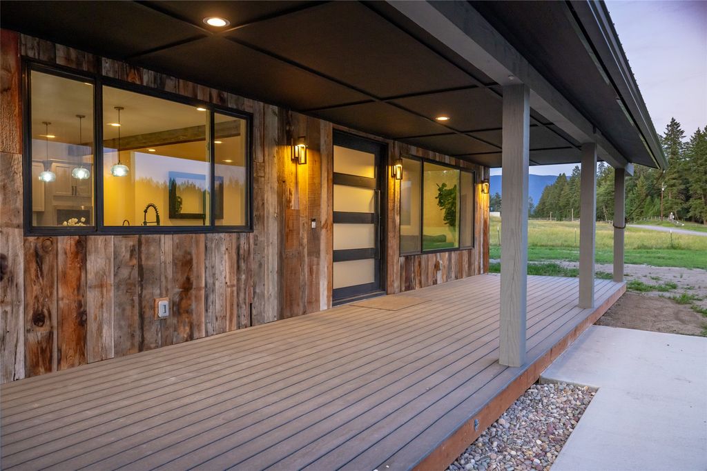 211 Cowboy Drive, Columbia Falls, MT 59912 photo 5