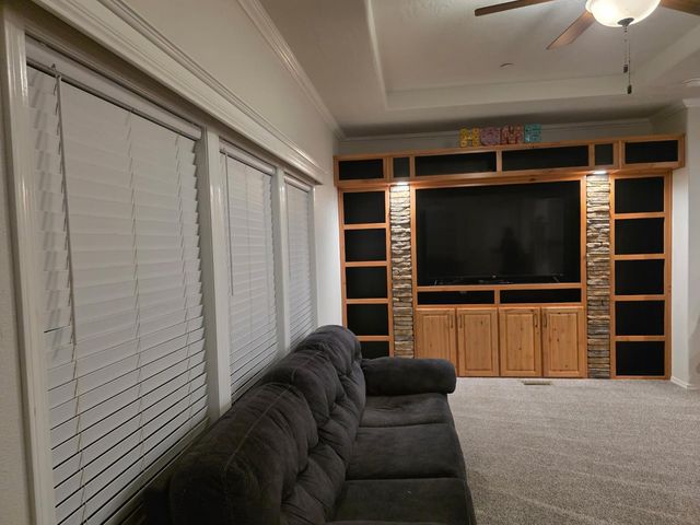 25679 N Cherokee Ln, Galt, CA 95632