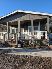 25679 N Cherokee Ln, Galt, CA 95632