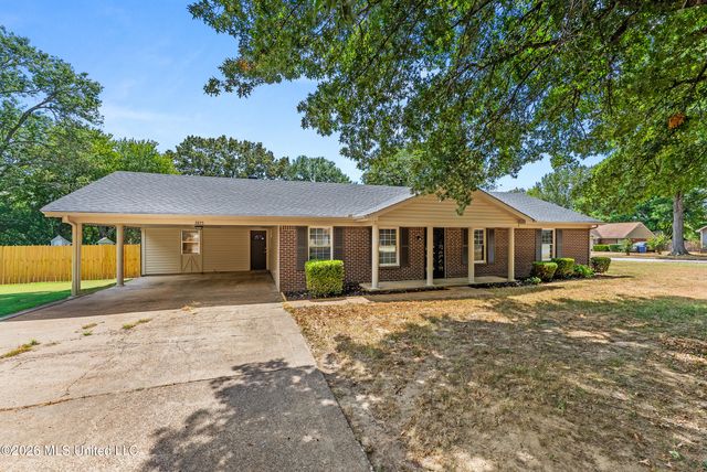 3855 Hilltop Drive, Horn Lake, MS 38637