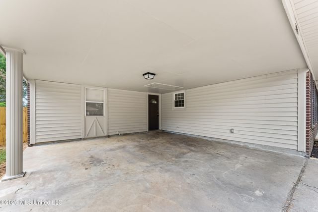3855 Hilltop Drive, Horn Lake, MS 38637