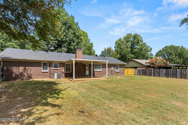 3855 Hilltop Drive, Horn Lake, MS 38637