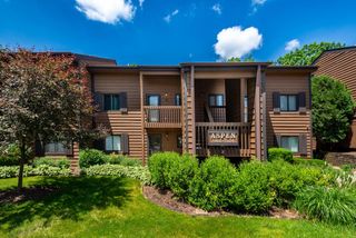 7006 238th AVENUE #10, Salem, WI 53168