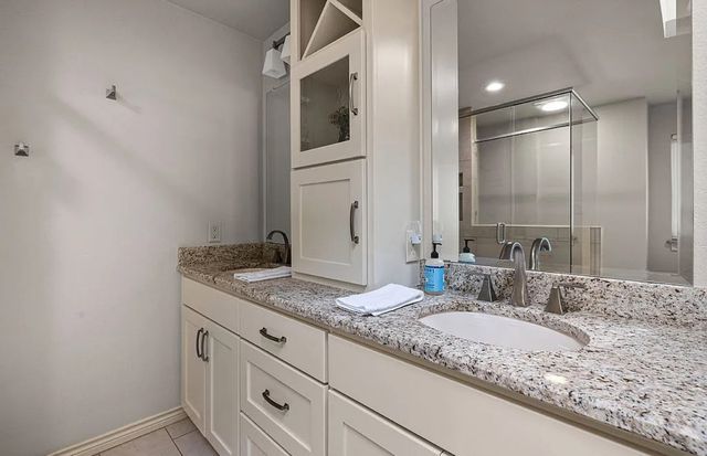 3921 Buena Vista Circle, Granbury, TX 76049