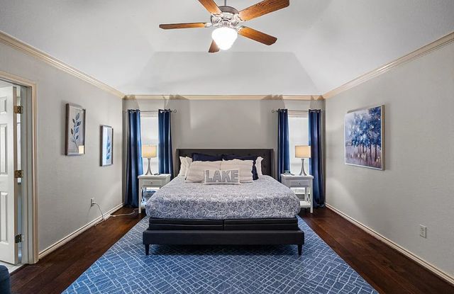 3921 Buena Vista Circle, Granbury, TX 76049