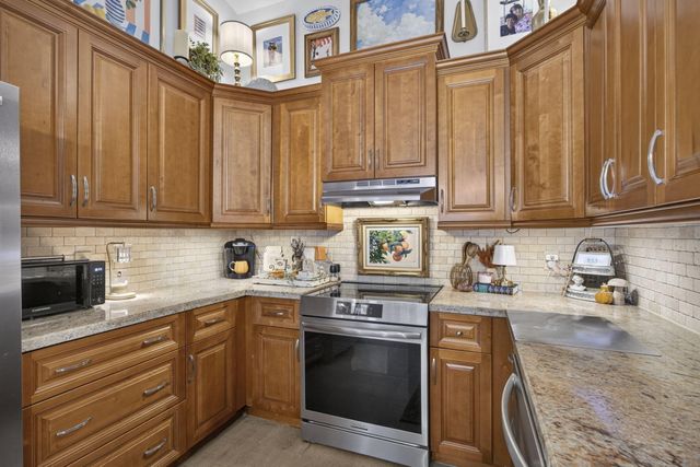 1160 Kinglet Terrace, Wellington, FL 33414