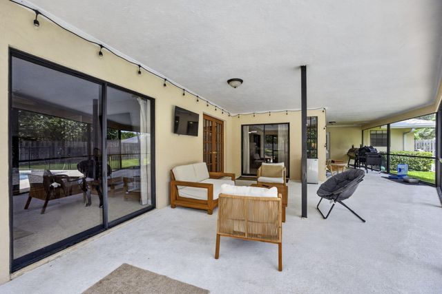 1160 Kinglet Terrace, Wellington, FL 33414
