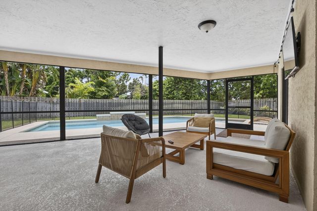 1160 Kinglet Terrace, Wellington, FL 33414