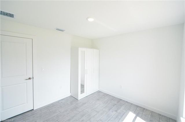 2712 46th ST SW, Lehigh Acres, FL 33976