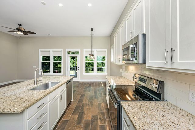 5077 Song Sparrow Way, Summerville, SC 29483