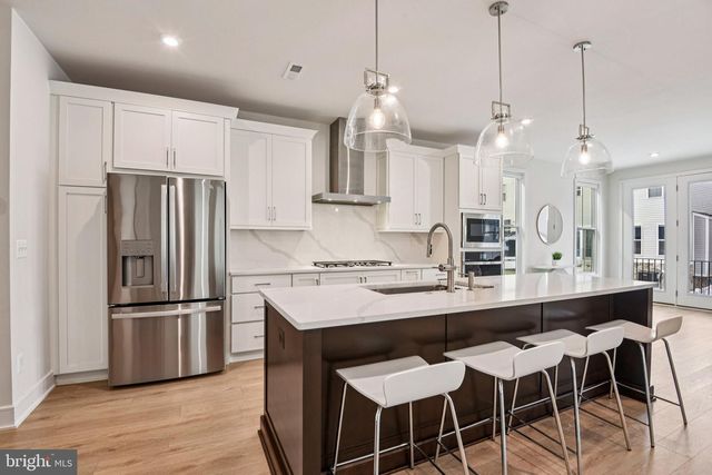 41800 MELLOWED IVORY PL, Brambleton, VA 20148