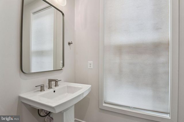 41800 MELLOWED IVORY PL, Brambleton, VA 20148