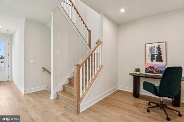 41800 MELLOWED IVORY PL, Brambleton, VA 20148