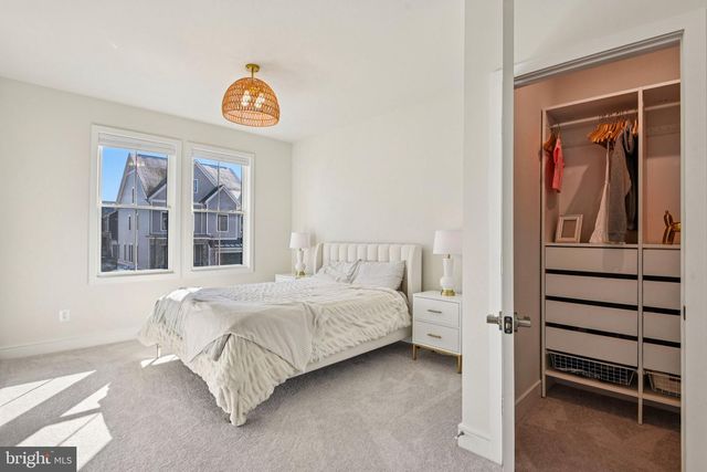 41800 MELLOWED IVORY PL, Brambleton, VA 20148