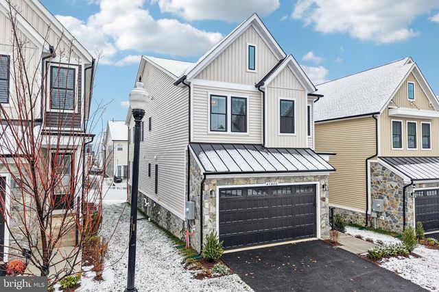 41800 MELLOWED IVORY PL, Brambleton, VA 20148