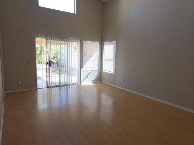 3920 E Morrow Drive, Phoenix, AZ 85050