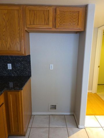 3920 E Morrow Drive, Phoenix, AZ 85050