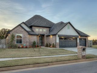 5705 Tiger Stone Drive, Mustang, OK 73064
