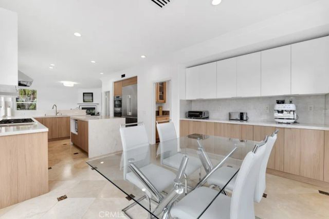 2912 Woodflower, Thousand Oaks, CA 91362
