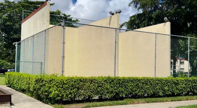 4849 SABLE PINE Circle B1, West Palm Beach, FL 33417