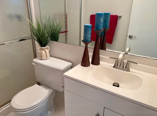 4849 SABLE PINE Circle B1, West Palm Beach, FL 33417