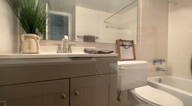 4849 SABLE PINE Circle B1, West Palm Beach, FL 33417