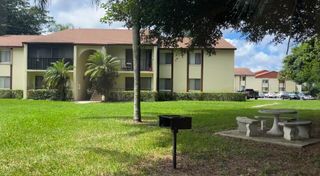 4849 SABLE PINE Circle B1, West Palm Beach, FL 33417