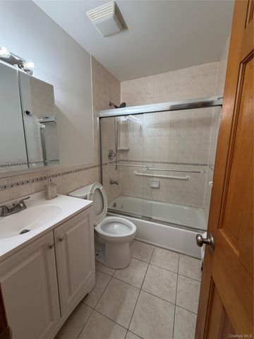 53 Longworth Avenue, Dix Hills, NY 11746