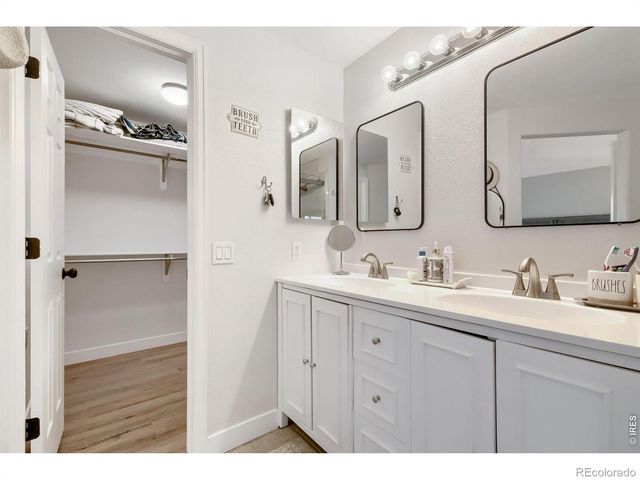 1415 Deerwood Drive, Longmont, CO 80504