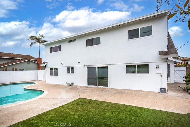 618 S Vicki Lane, Anaheim, CA 92804