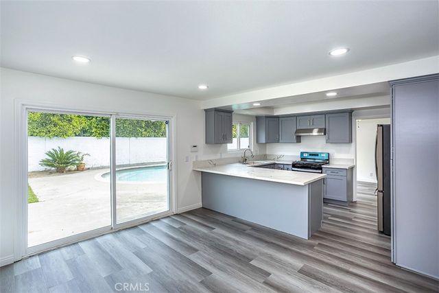 618 S Vicki Lane, Anaheim, CA 92804