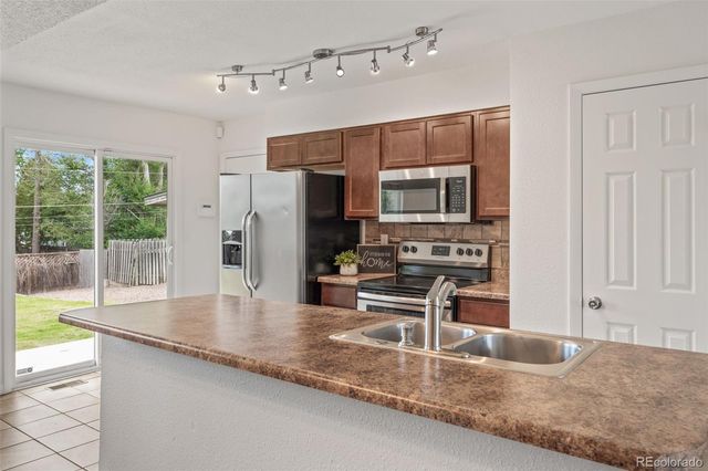 1615 Baylor Drive, Colorado Springs, CO 80909