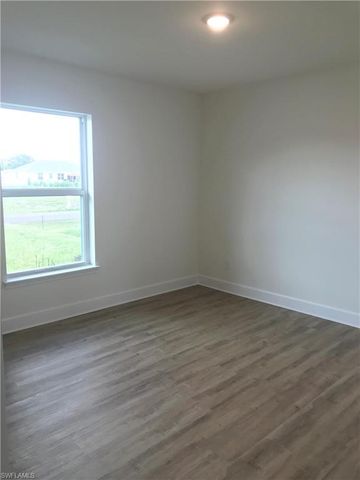 1706 NW 5th ST, Cape Coral, FL 33993