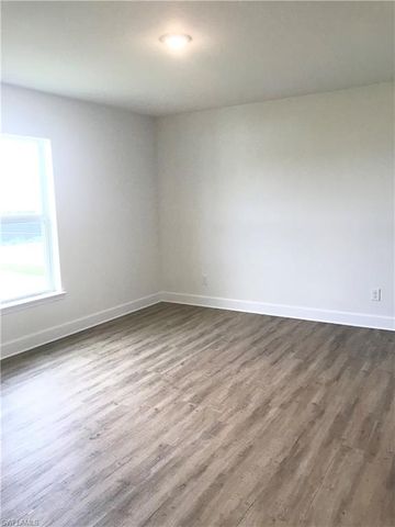 1706 NW 5th ST, Cape Coral, FL 33993