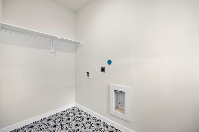 2411 Outpost Canyon Drive, Iowa Colony, TX 77583