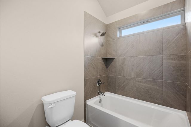 2411 Outpost Canyon Drive, Iowa Colony, TX 77583